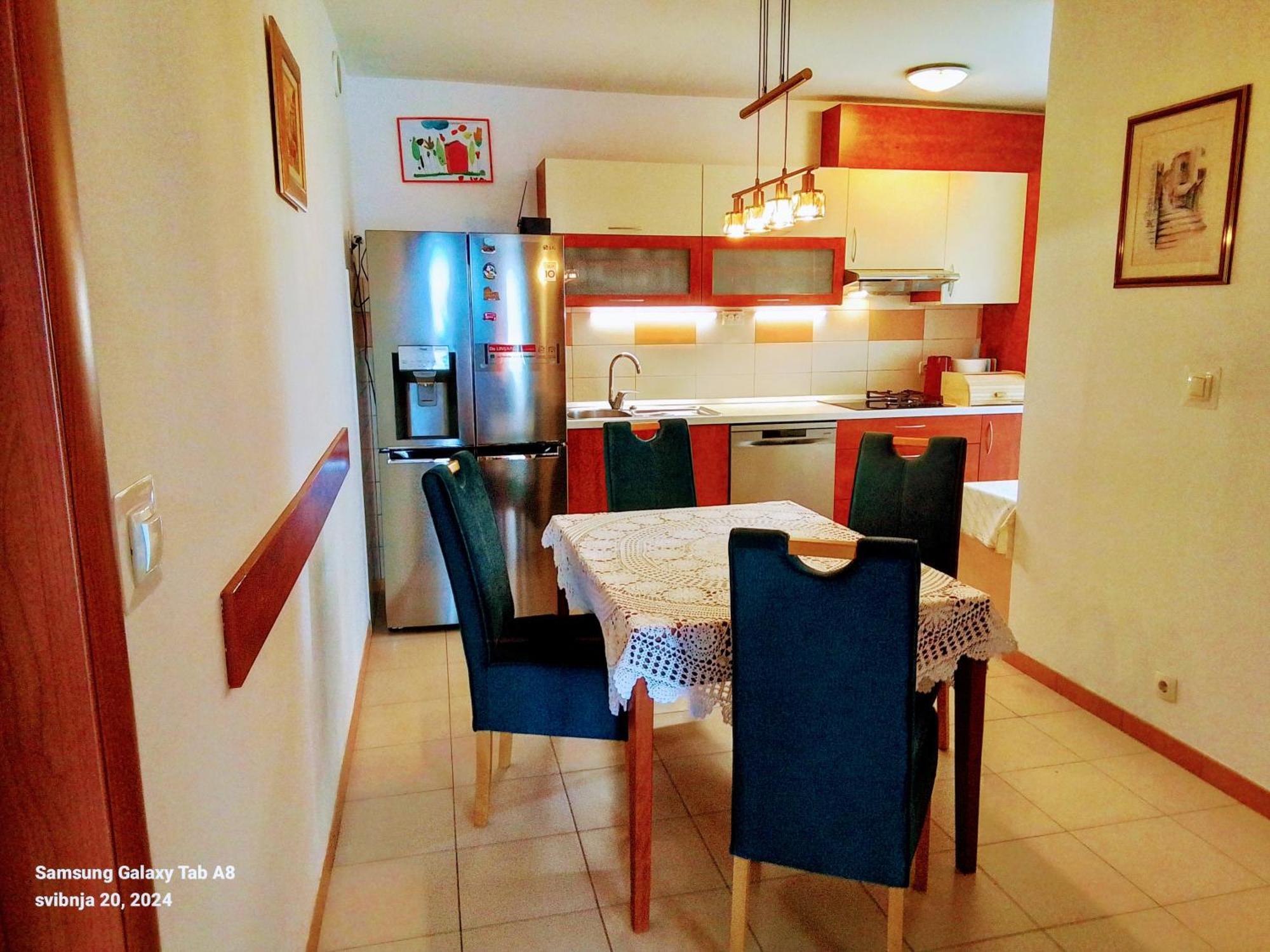 Apartment Vlatka Split Exteriör bild